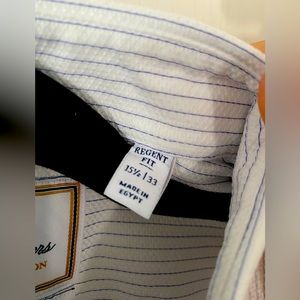 Brooks Brothers, 15 1/2 33 sleeve dress shirt real mother of pearl buttons
